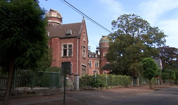 La mise en vente de l'Observatoire de Cointe critiquée
