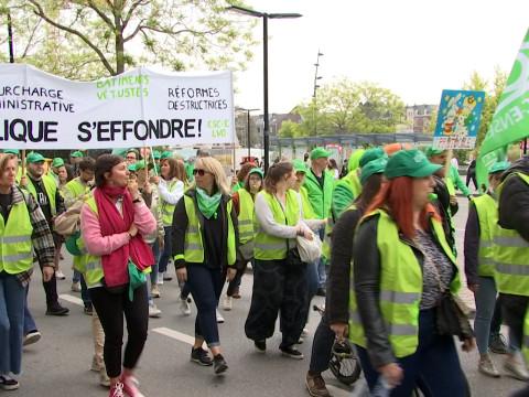 Le gouvernement propose de reporter d'un an la nouvelle procédure d'évaluation des profs