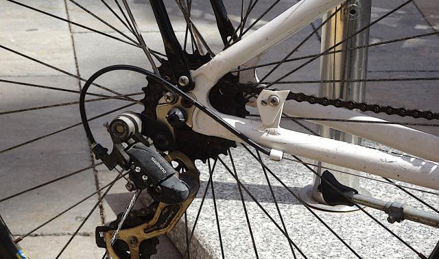 Le rond-point des Chiroux à Liège bloqué par des cyclistes ce vendredi