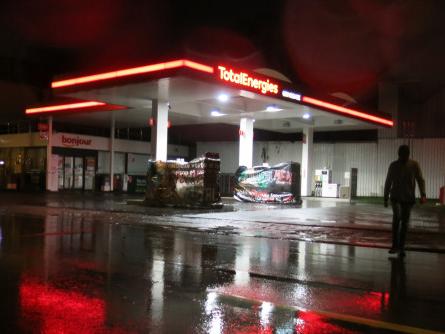 Le siège social de Total Energies Liège cible d'activistes