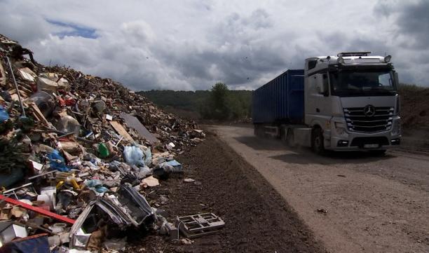Les déchets des inondations stockés en quantité à Wandre