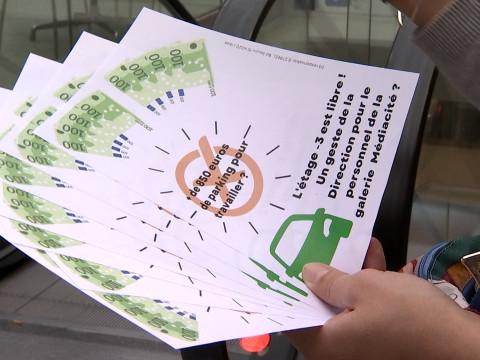 Les travailleurs de La Médiacité réclament des parkings gratuits