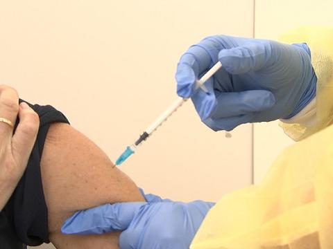 Liège Airport : vaccination des... vaccinateurs ! 