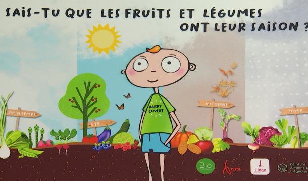 Manger local et bio à la cantine : des panneaux didactiques dans les écoles de la Ville de Liège