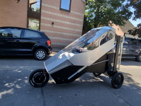 Mobi-Coop lance la voiturette repliable à moteur électrique