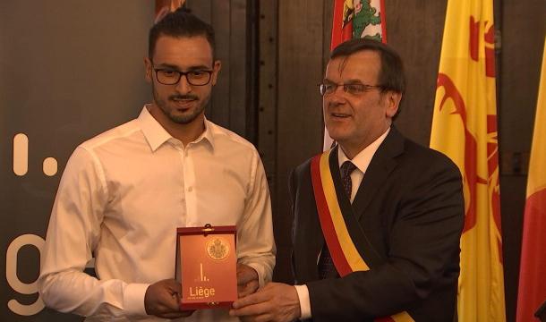Nacer Chadli, nouveau citoyen d'honneur de la ville de Liège 