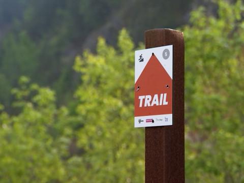 Nouveau balisage des pistes de trail à Huy