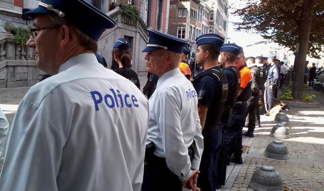 Postes locaux fermés : les policiers expriment leur malaise