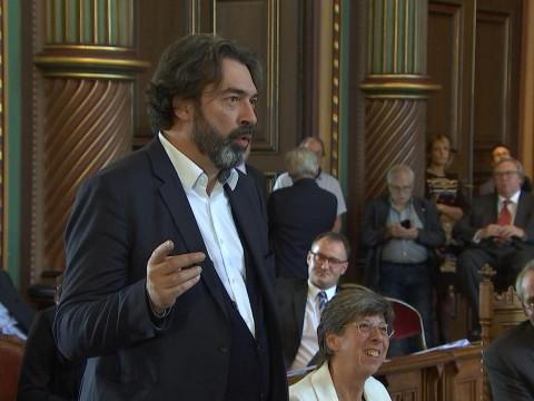 PS-MR à la Province: le nouveau député-président a prêté serment