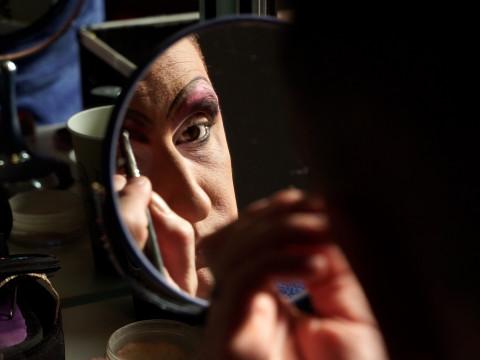 Rencontre avec les deux transformistes liégeois du Glamour Show