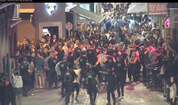 Responsabilité collective pour les jeunes émeutiers du Carré