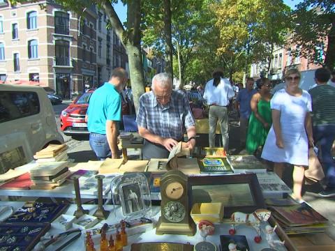 Saint-Pholien : brocante au soleil.