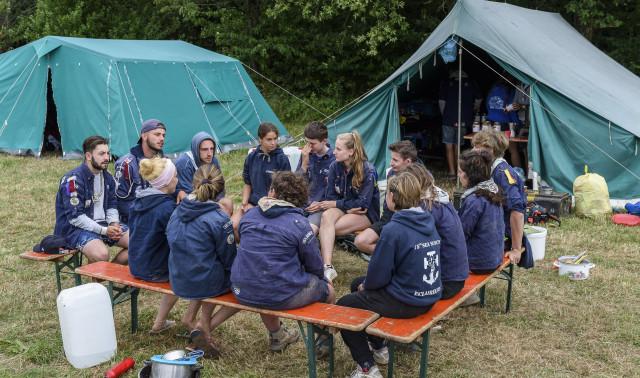 Stages et camp d'été autorisés, sous conditions