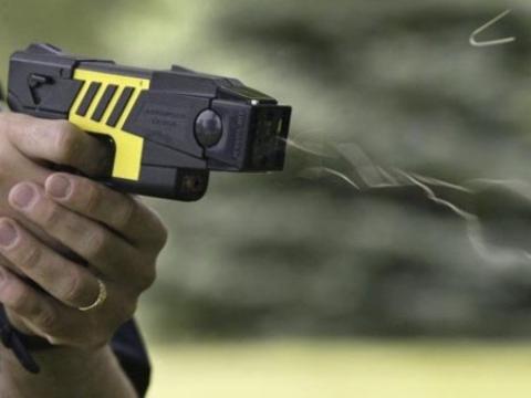 Taser : la ville de Liège rencontrera la population