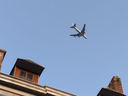 Test et quarantaine obligatoires pour les retours de l'étranger