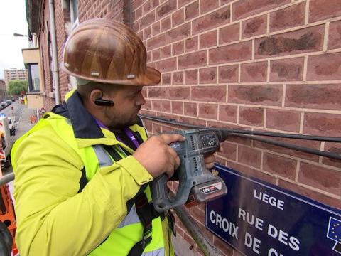 Tous les Liégeois pourront accéder à la fibre optique d'ici 2025