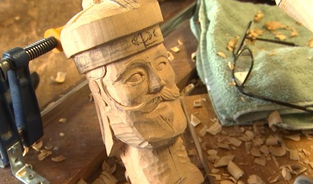 Un atelier de marionnettes unique à Saint-Nicolas