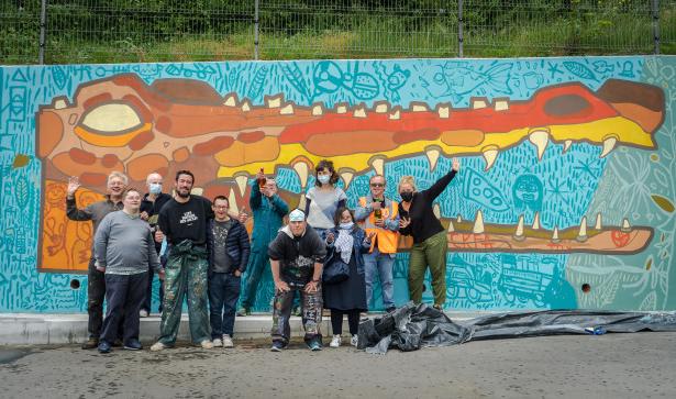 Une fresque monumentale réalisée par des artistes du Créahm Liège inaugurée à Namur