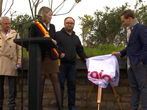 Une plaque commémorative pour le "massacre de Seraing"