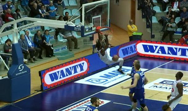 Zapping sports: Liège Basket stoppe l'hémorragie