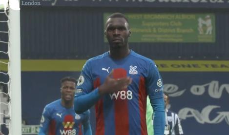 Christian Benteke se relance avec un doublé