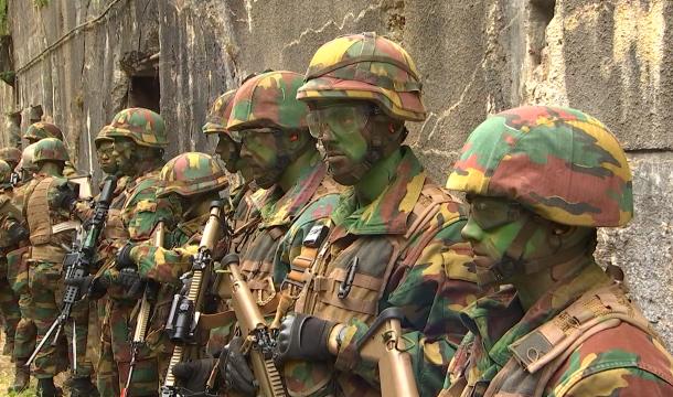 Exercice militaire au fort d'Embourg
