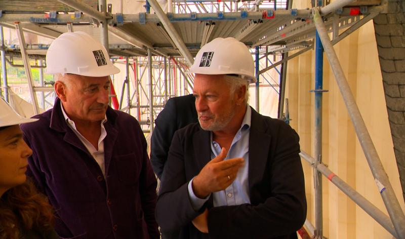 Philippe Villeneuve, l’architecte de Notre-Dame, séduit par le chantier de Sainte-Croix.