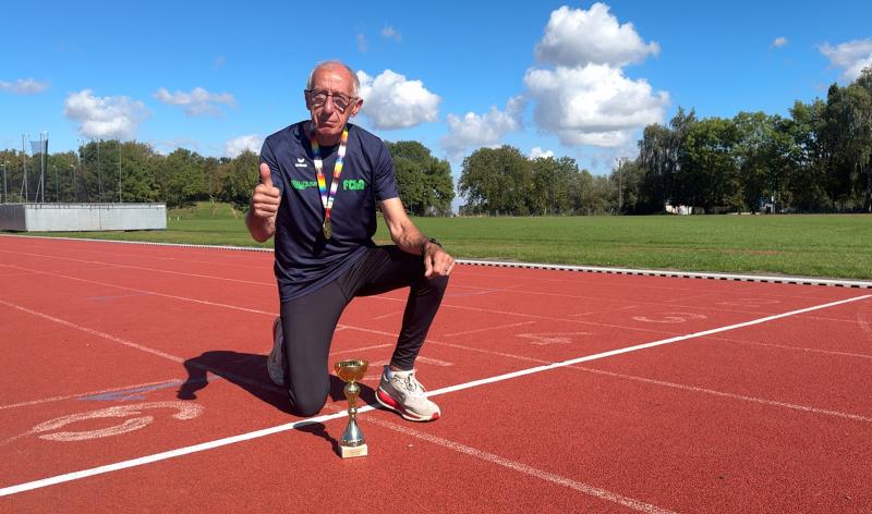 Champion de Belgique de marathon à 70 ans, Raymond Demaret a été mis à l'honneur à Hannut: "Je ne sais pas s'il y a un secret"