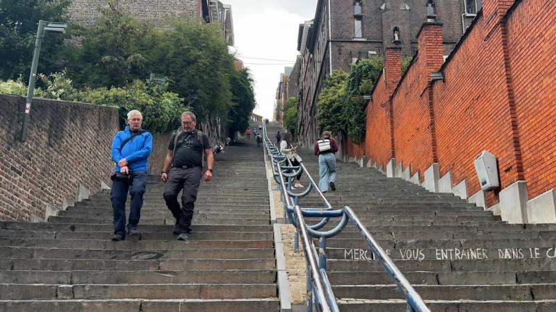 Journée mondiale de l'arthrose : les escaliers plutôt que l'ascenseur