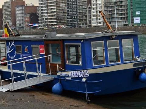 La Barquerolle : navette fluviale pour personnes à mobilité réduite