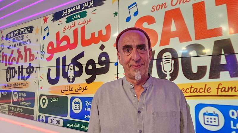 Culturel 4 — Bernard Massuir en tournée dans les centres Fedasil