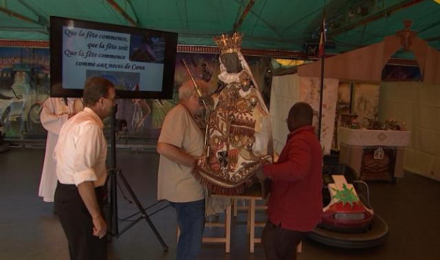 Huy : Notre Dame de la Sarte sur le champ de foire