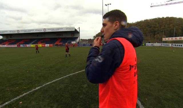Initiation à l'arbitrage au RFC Liège pour plus de fair-play