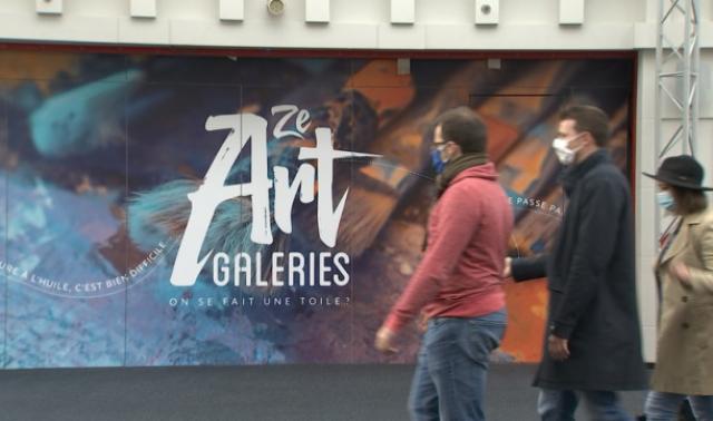 Les artistes au service d'associations caritatives aux Galeries St Lambert