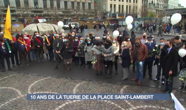 L'émotion 10 ans après la tuerie de la place Saint-Lambert