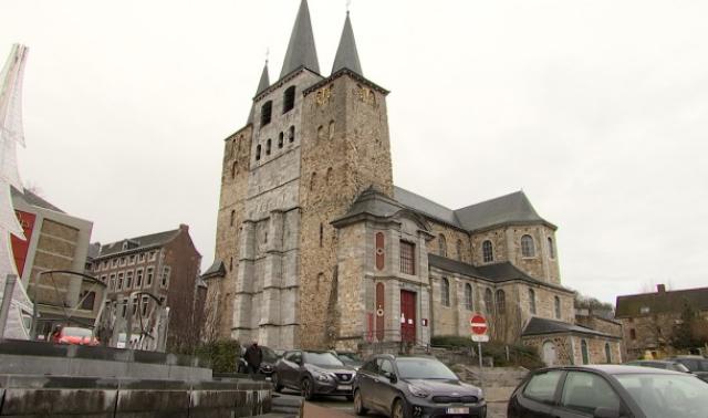 La collégiale d'Amay attaquée par des insectes mangeurs de bois