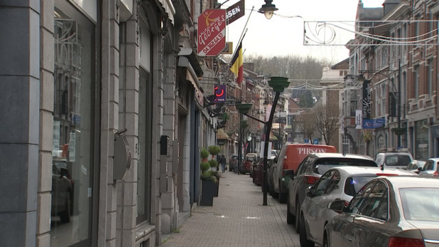 La frustration des commerçants visétois par rapport à leurs voisins étrangers