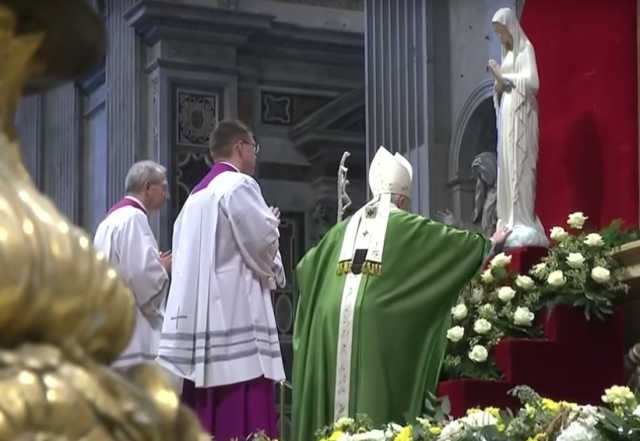 La Vierge de Banneux était au Vatican