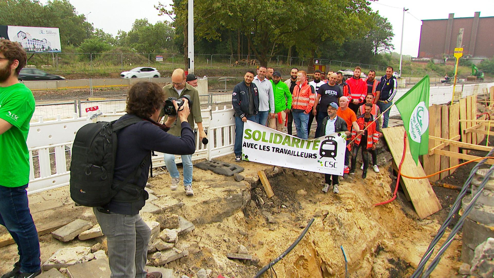Manifestation sur le chantier du tram