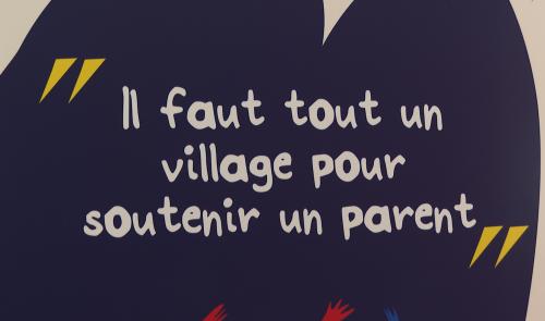 "On veut briser l'isolement des jeunes parents" : au B3, deux expos pour décortiquer le post-partum
