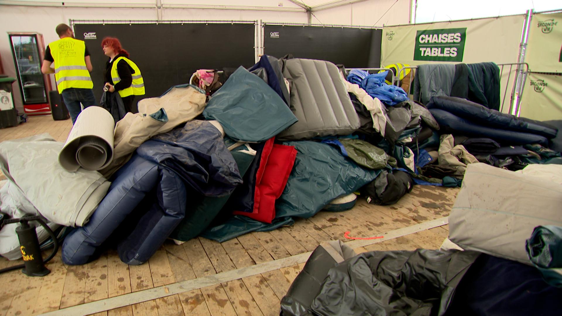 Les Ardentes : une seconde vie pour le matériel de camping abandonné