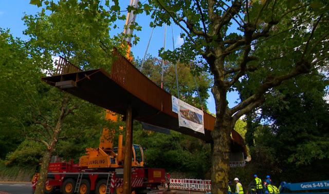 Liège : une passerelle de 81 mètres pour les piétons et cyclistes du parc Clajot