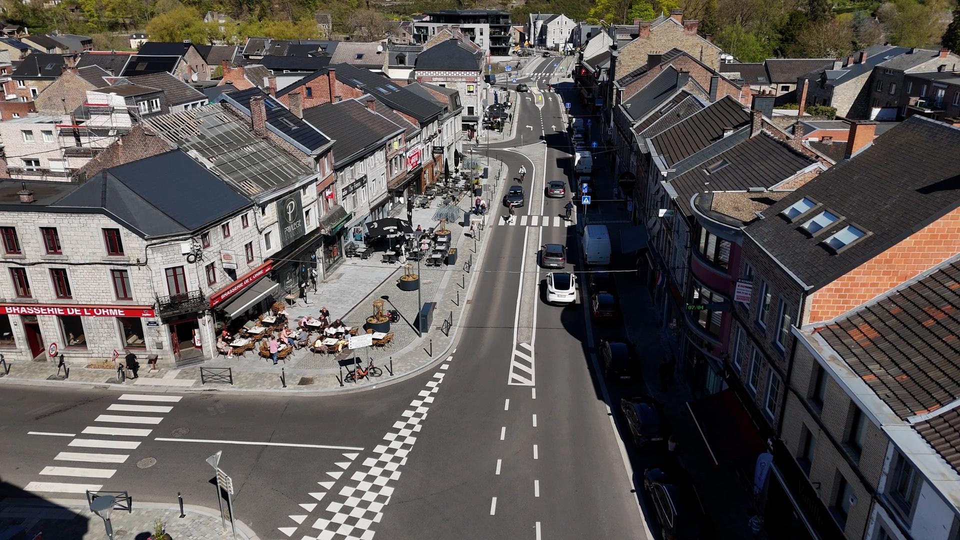 Aywaille: la place Joseph Thiry finie, citoyens et commerçants ravis