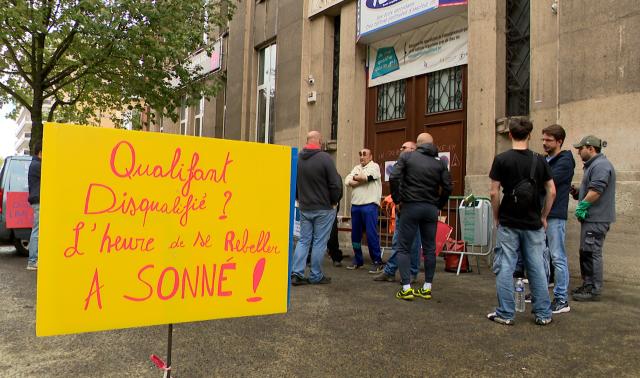 A l'école Léon Mignon, la grève est une question de survie