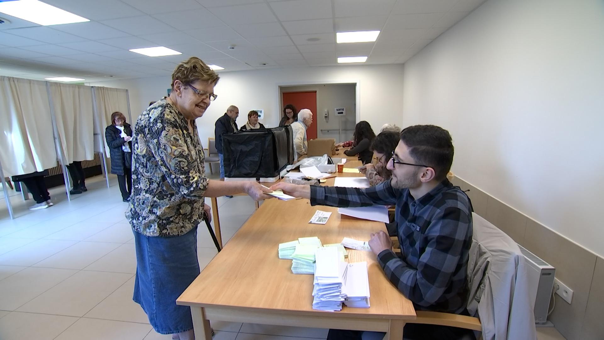 Bureau de vote dans une maison de repos