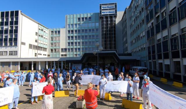 Le personnel de la santé en colère