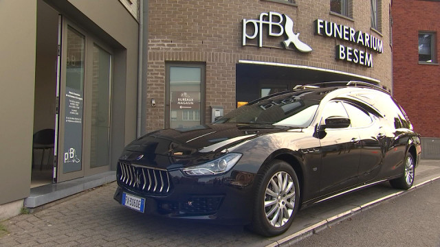 Rejoindre sa dernière demeure en Maserati, c'est possible !