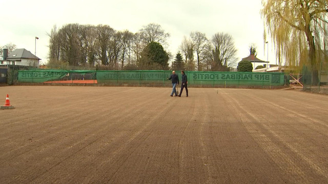 Tennis sur gazon au RTC Grâce
