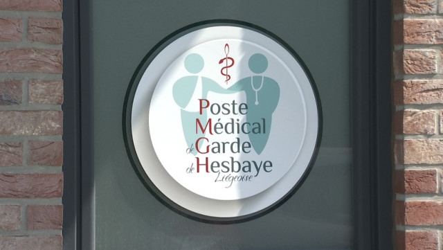 Une unité mobile médicale pour les consultations Covid