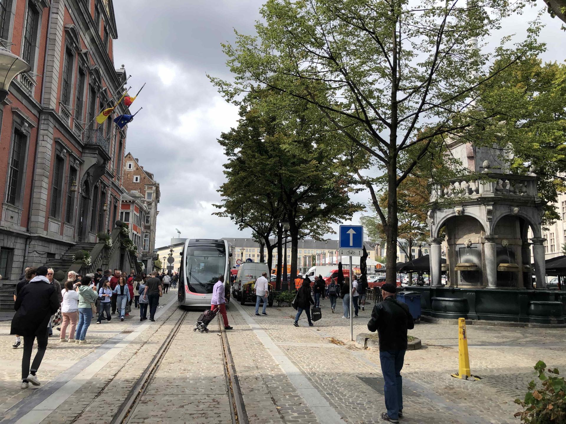 Tram en commun S7#1 : Un été chargé et agité